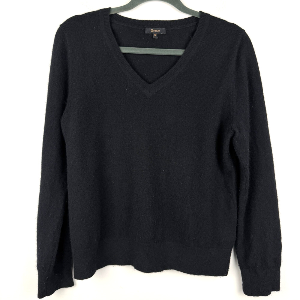 Quince Mongolian Cashmere V-Neck Sweater Women's M Black Classic Soft Minimalist